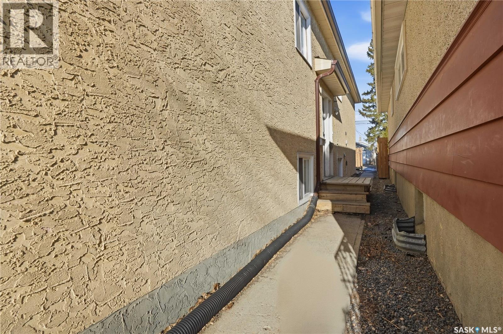 2123 Reynolds Street, Regina, SK - Outdoor