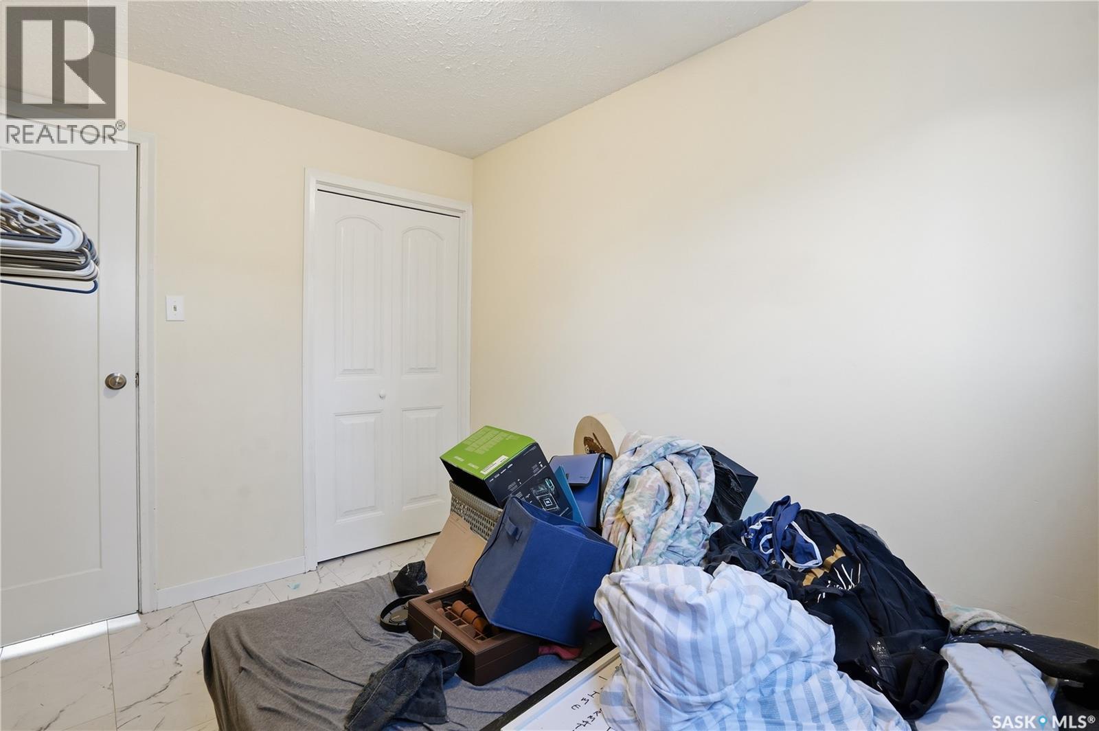 2123 Reynolds Street, Regina, SK - Indoor