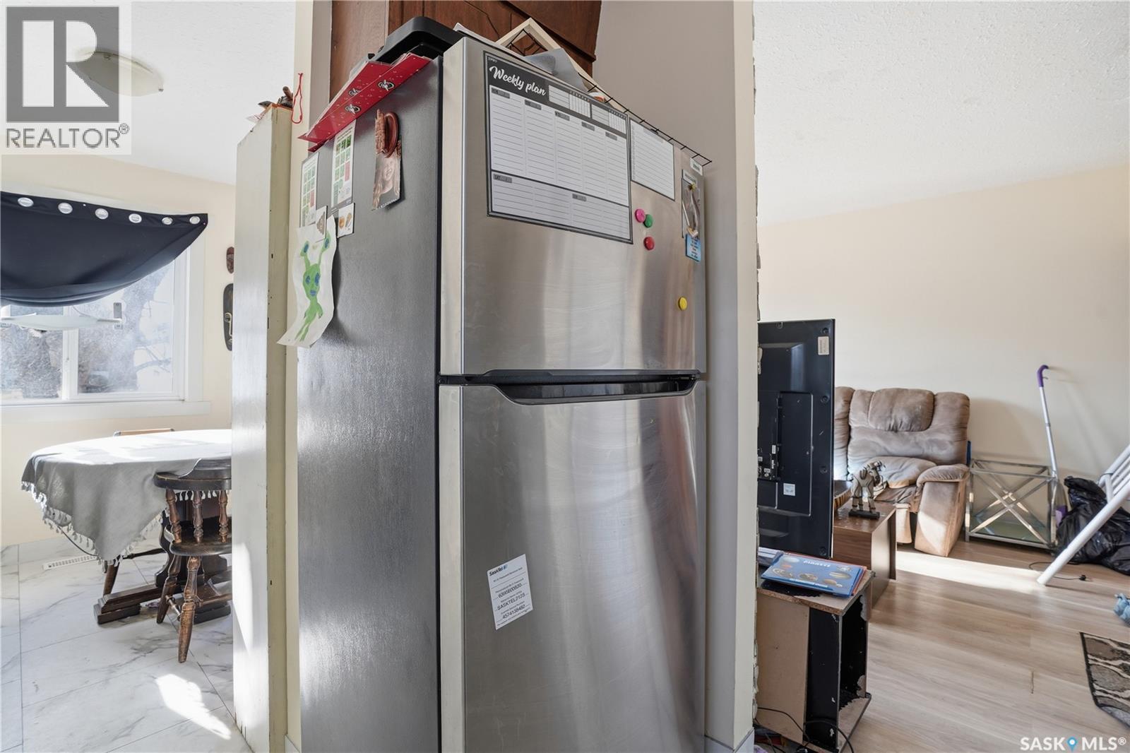 2123 Reynolds Street, Regina, SK - Indoor