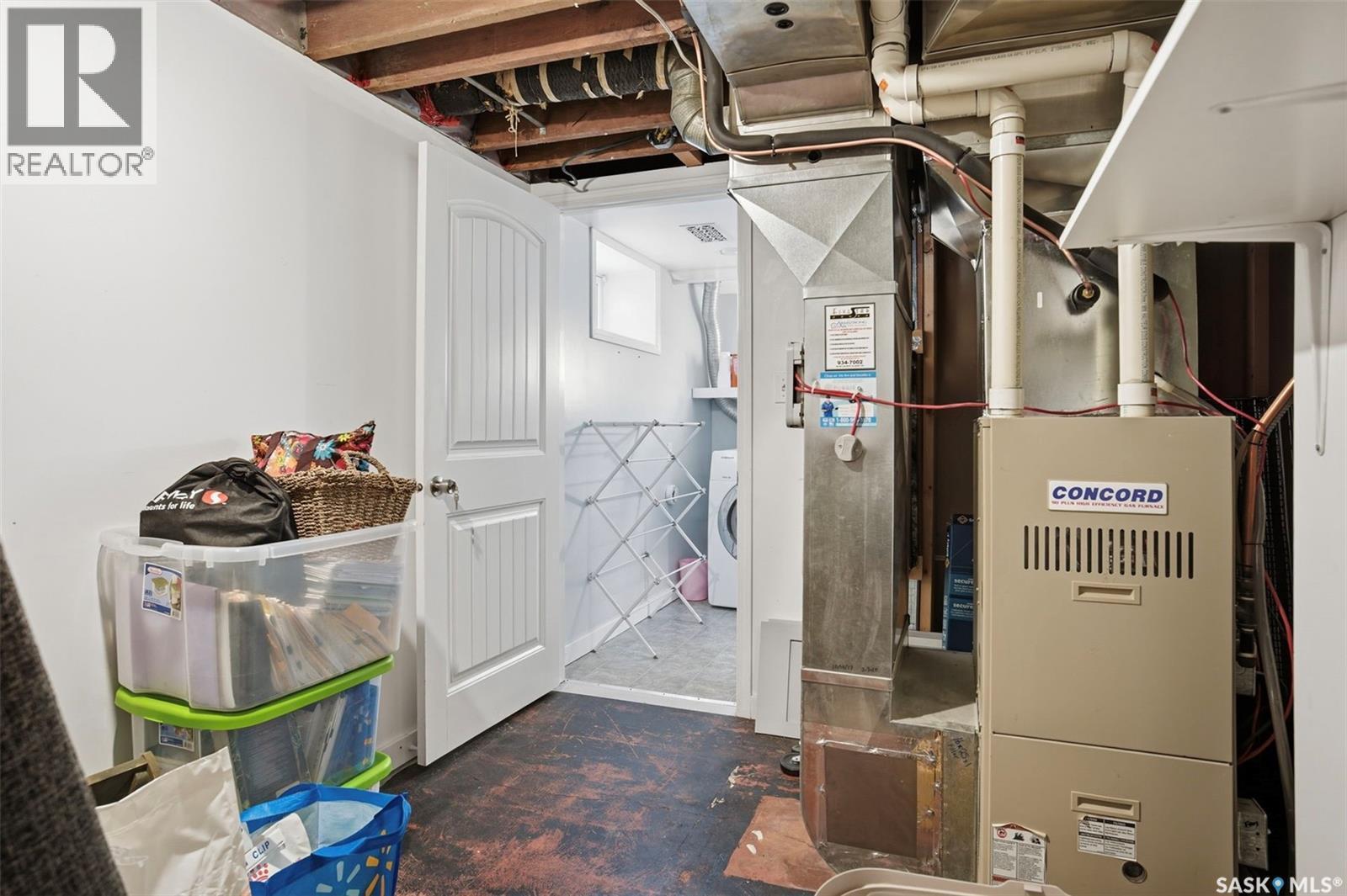 903 6Th Avenue N, Saskatoon, SK - Indoor Photo Showing Basement