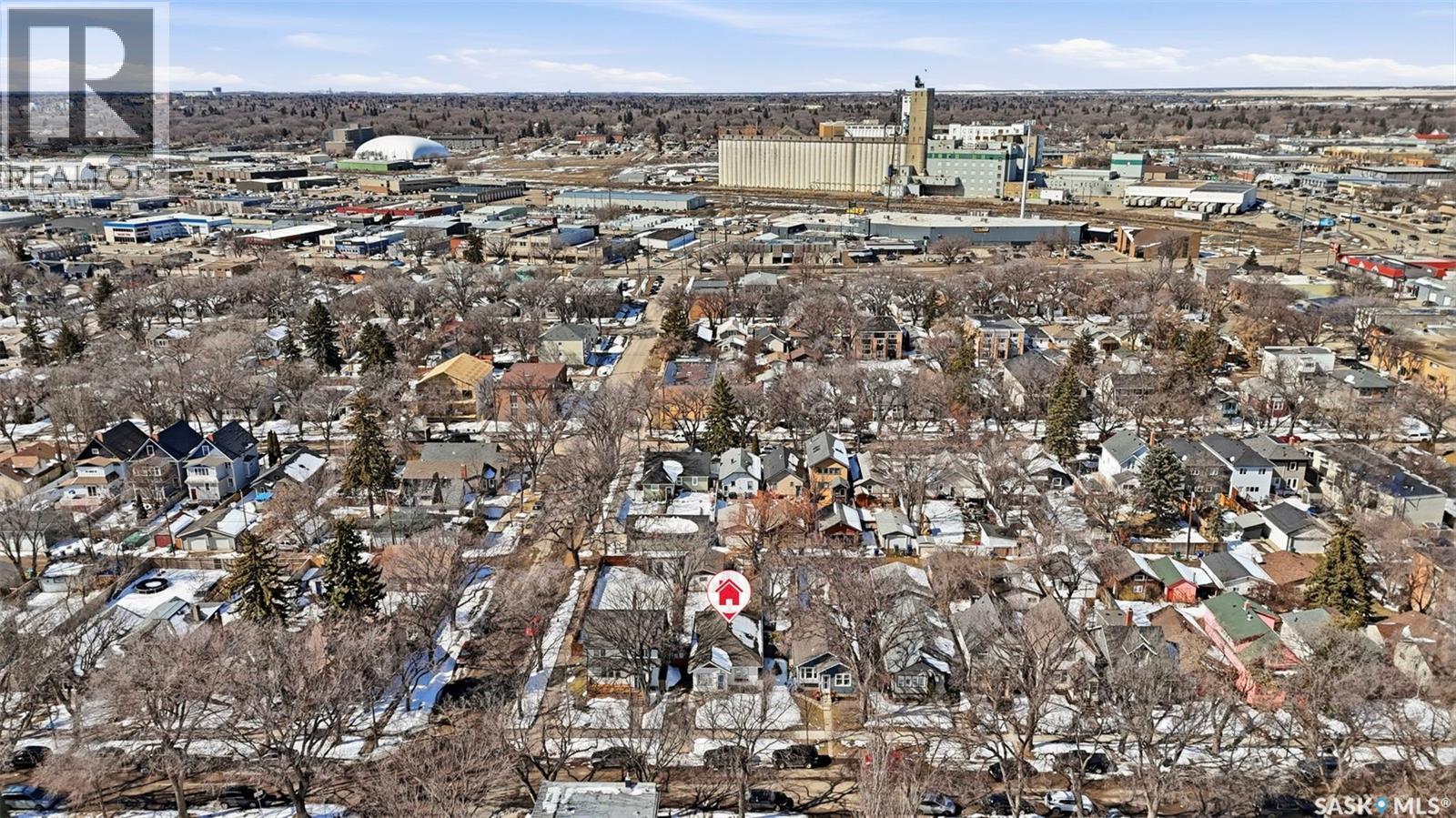 903 6Th Avenue N, Saskatoon, SK - Outdoor With View