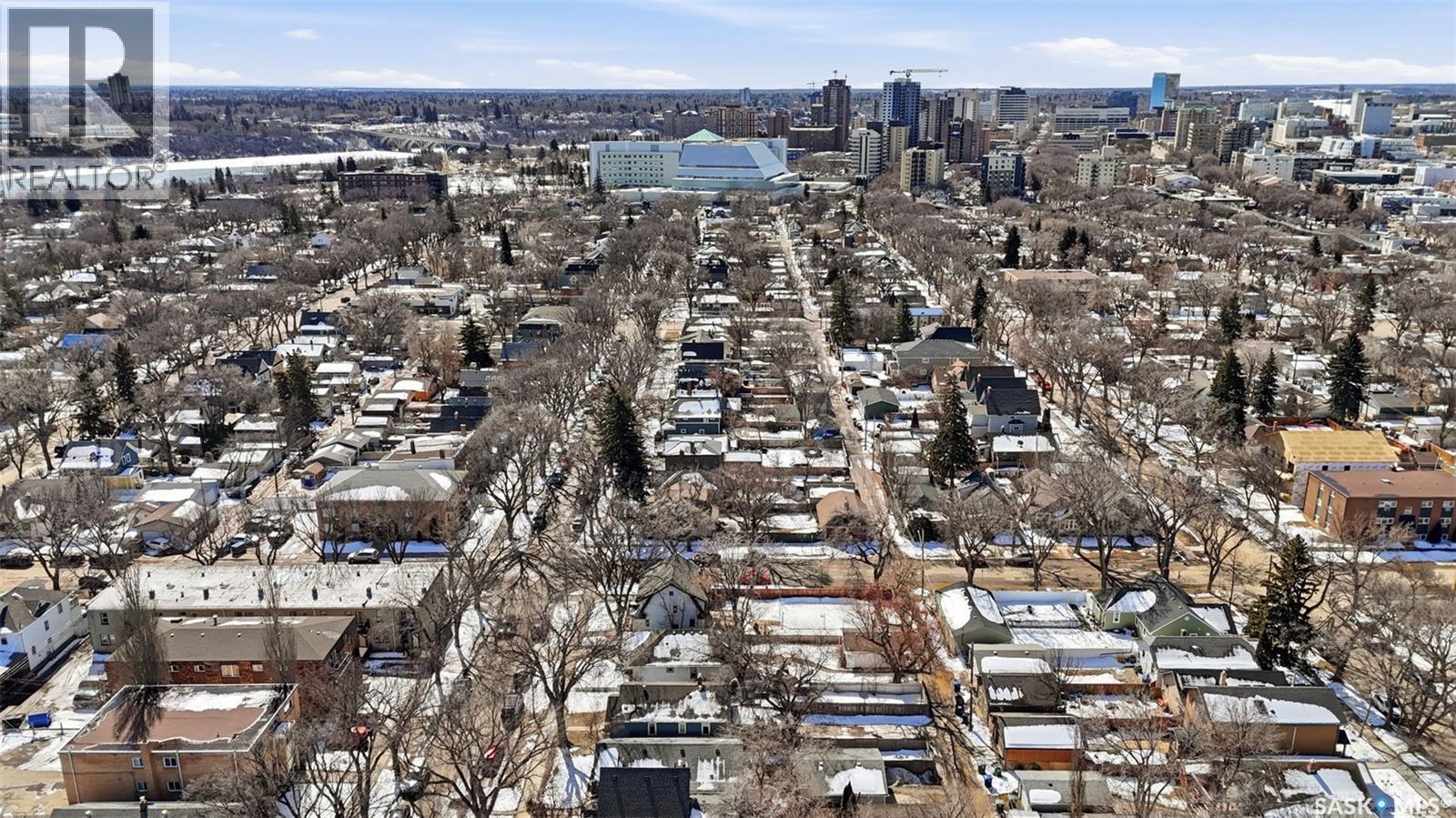 903 6Th Avenue N, Saskatoon, SK - Outdoor With View