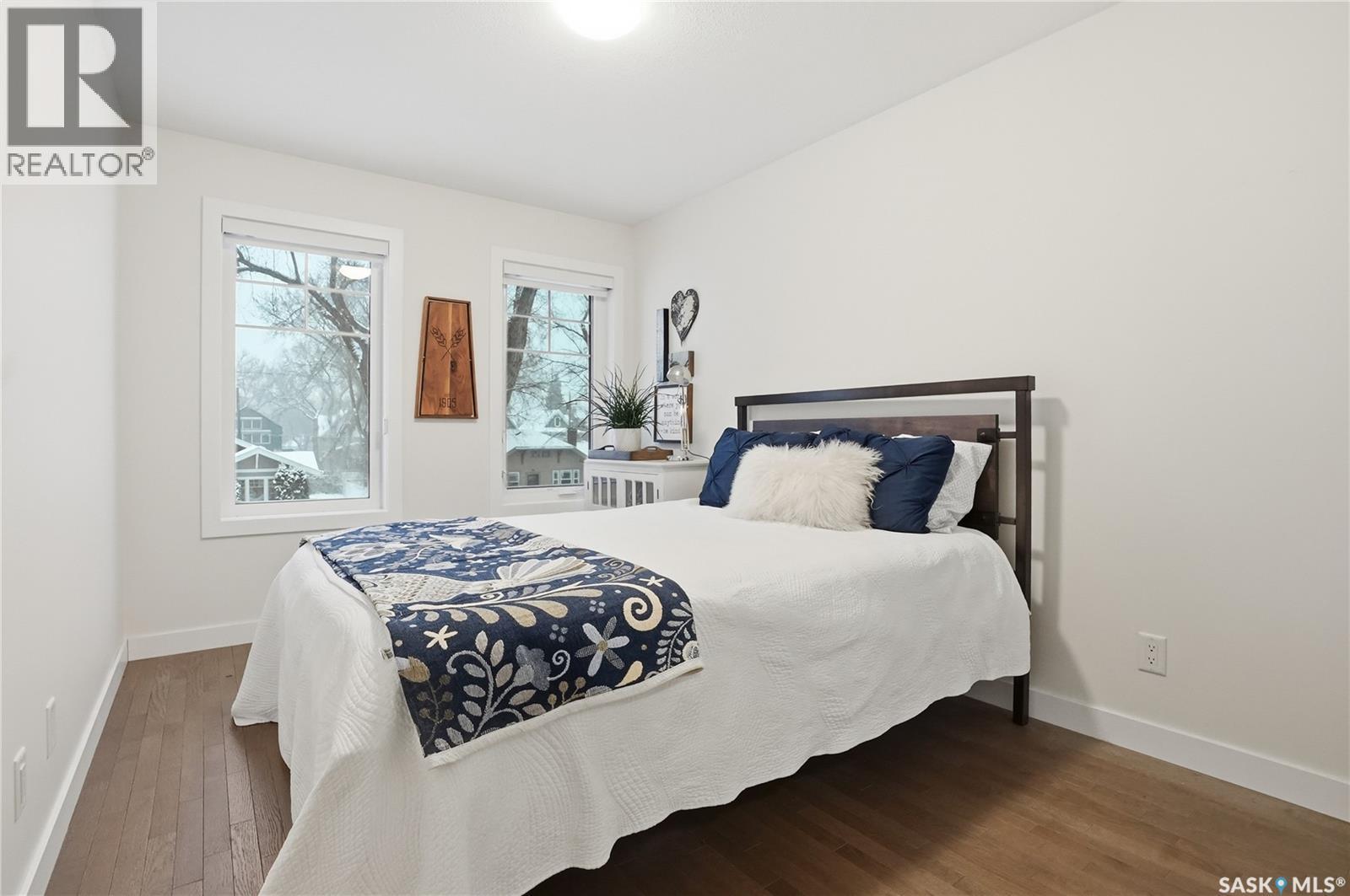 512 7Th Street E, Saskatoon, SK - Indoor Photo Showing Bedroom