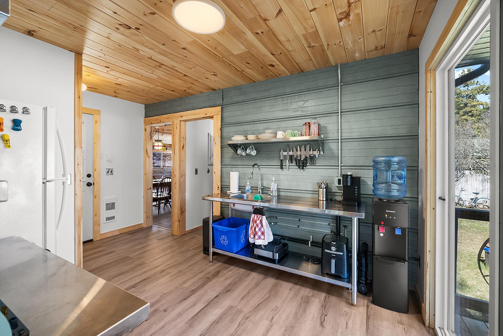 6318 Balsam Road, Wasa, BC - Indoor Photo Showing Other Room