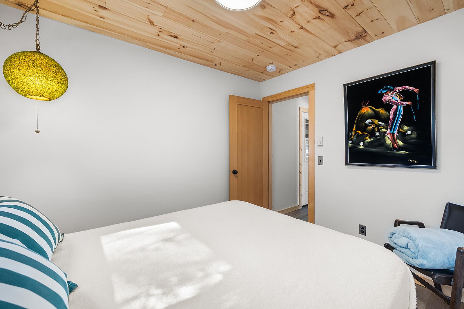 6318 Balsam Road, Wasa, BC - Indoor Photo Showing Bedroom