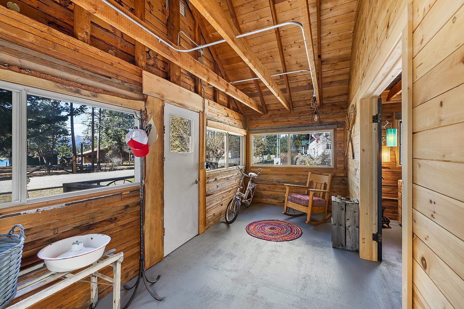 6318 Balsam Road, Wasa, BC - Indoor Photo Showing Other Room