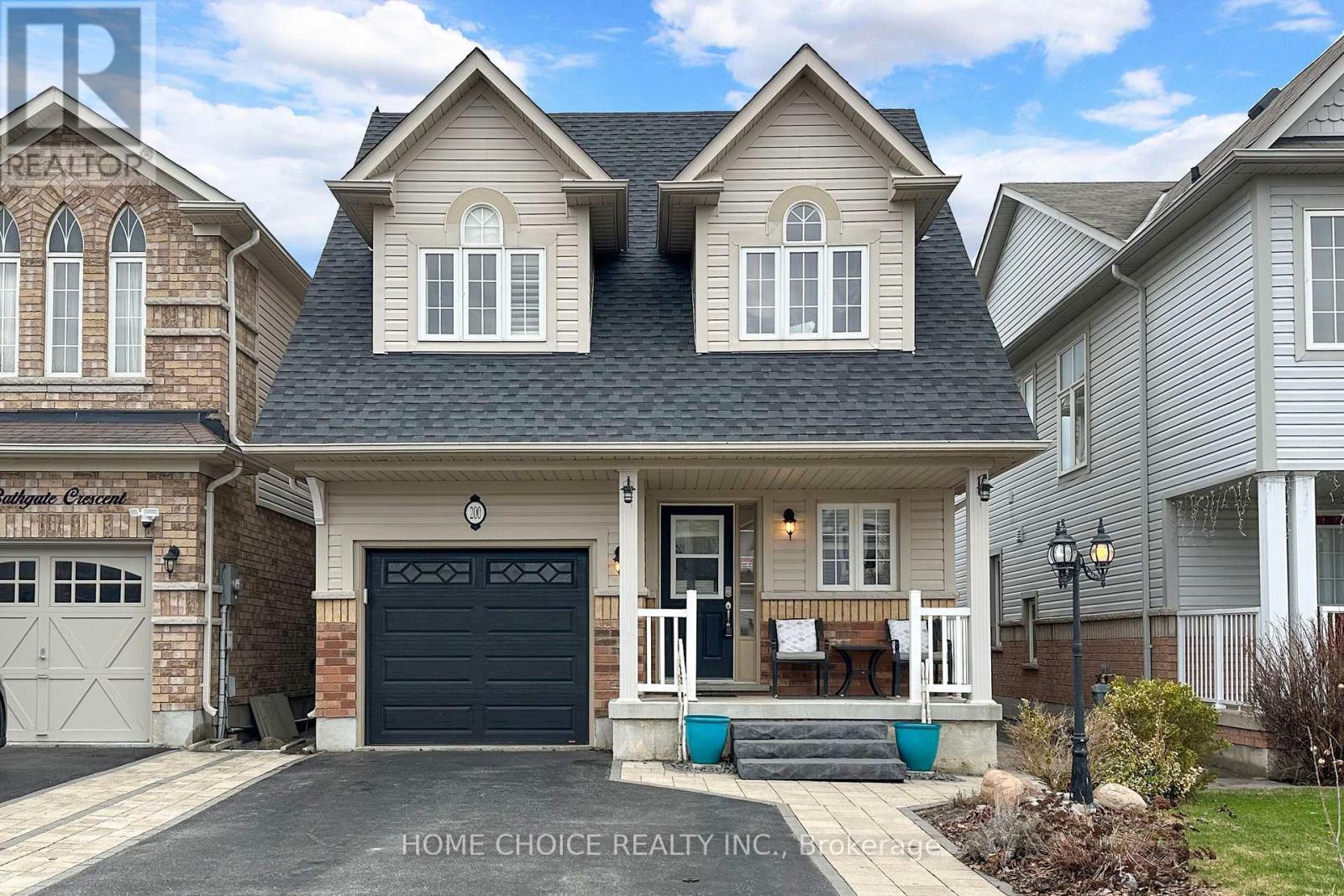 200 Bathgate Crescent, Clarington, ON - Outdoor With Facade