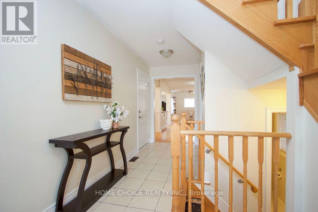 200 Bathgate Crescent, Clarington, ON - Indoor Photo Showing Other Room