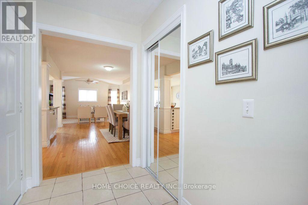 200 Bathgate Crescent, Clarington, ON - Indoor Photo Showing Other Room