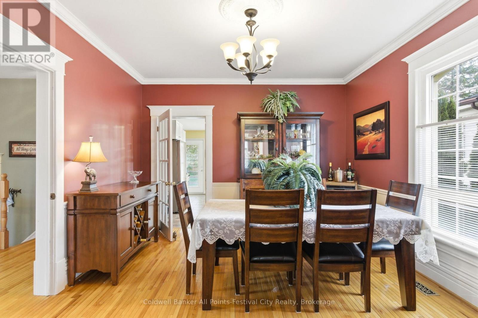 164 Palmerston Street, Goderich (Goderich (Town)), ON - Indoor Photo Showing Dining Room