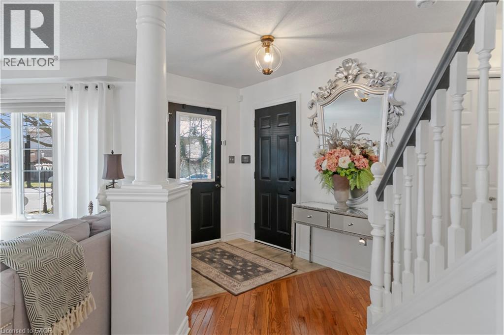 184 Sofron Drive, Cambridge, ON - Indoor Photo Showing Other Room