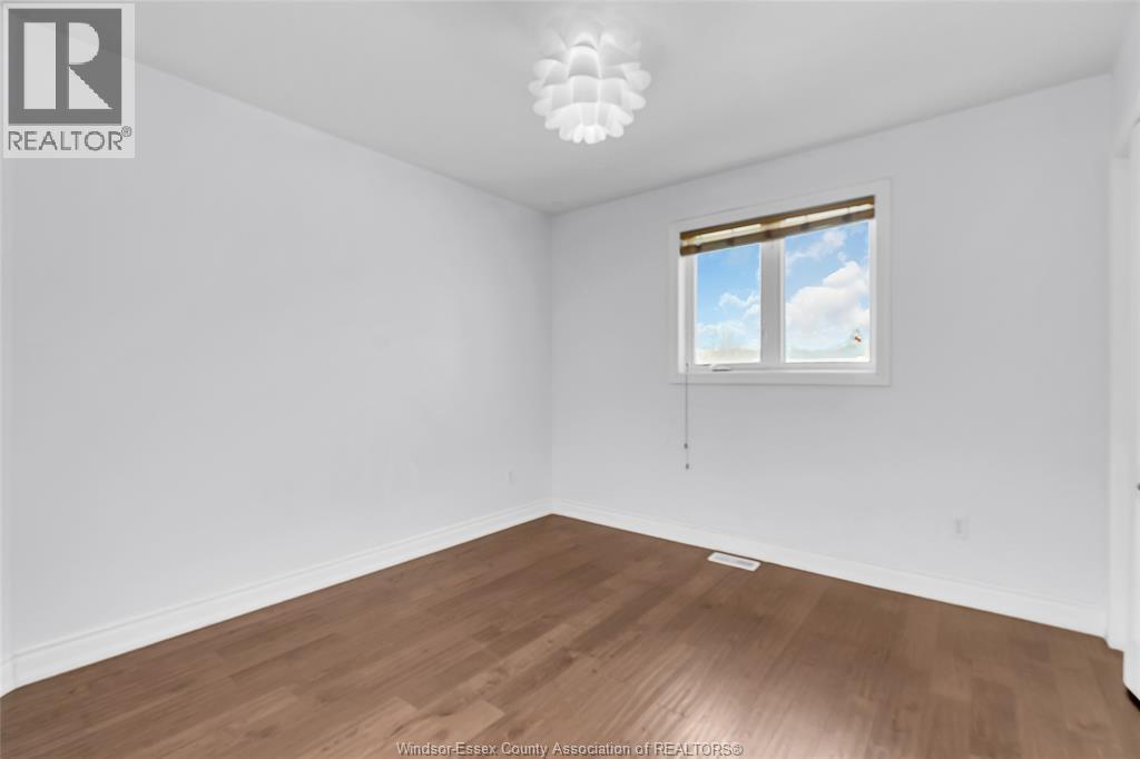 3852 Concord, Windsor, ON - Indoor Photo Showing Other Room