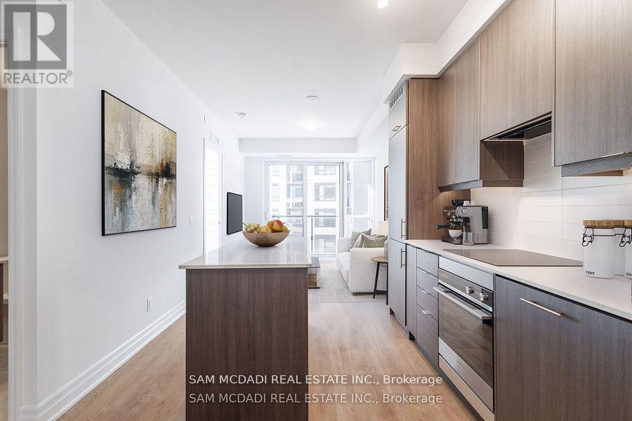 2709 - 30 Elm Drive, Mississauga, ON - Indoor Photo Showing Kitchen
