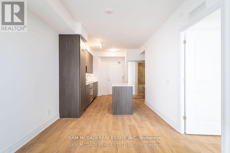 2709 - 30 Elm Drive, Mississauga, ON - Indoor Photo Showing Other Room