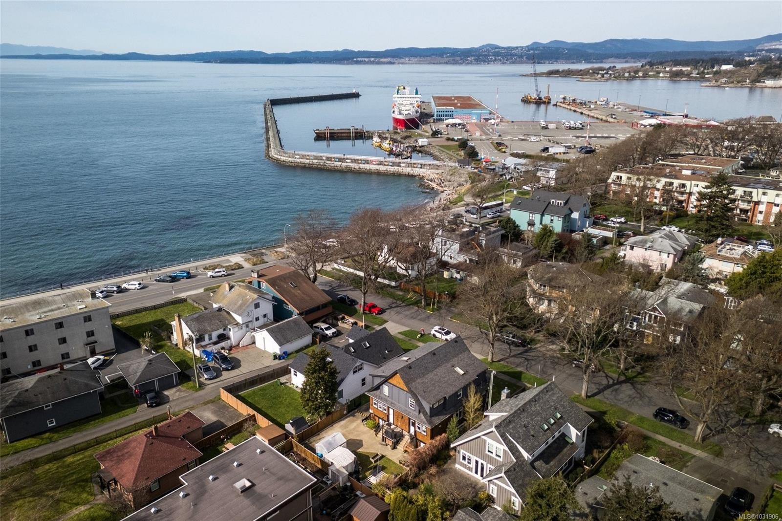 23 Pilot St, Victoria, BC - Outdoor With Body Of Water With View