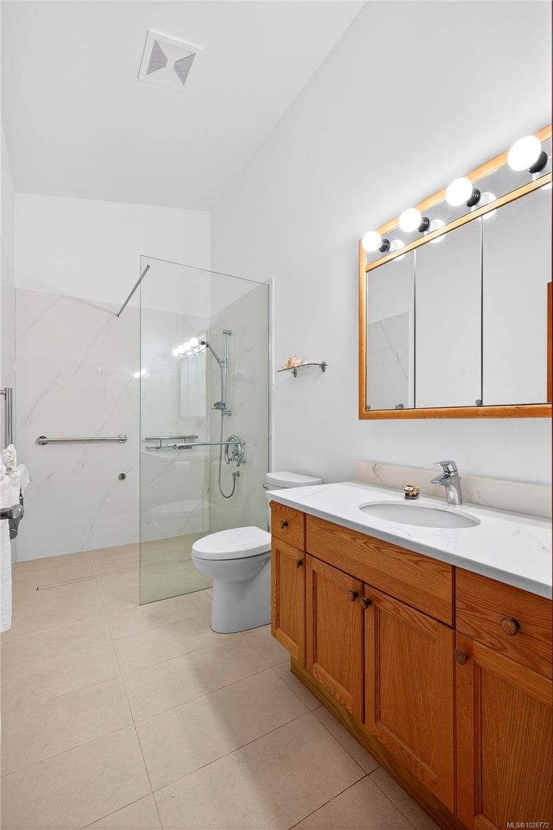 14-133 Corbett Rd, Salt Spring, BC