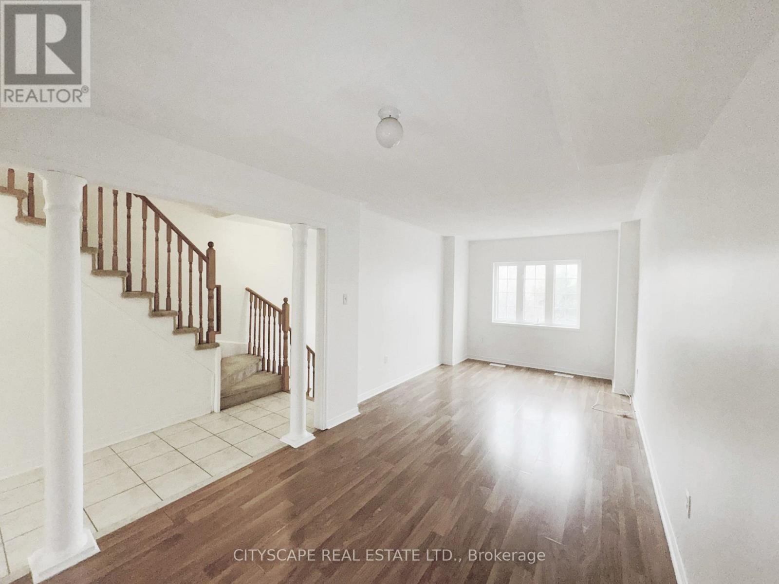 Living/Dining Room - 5797 Tiz Road, Mississauga, ON - Indoor Photo Showing Other Room