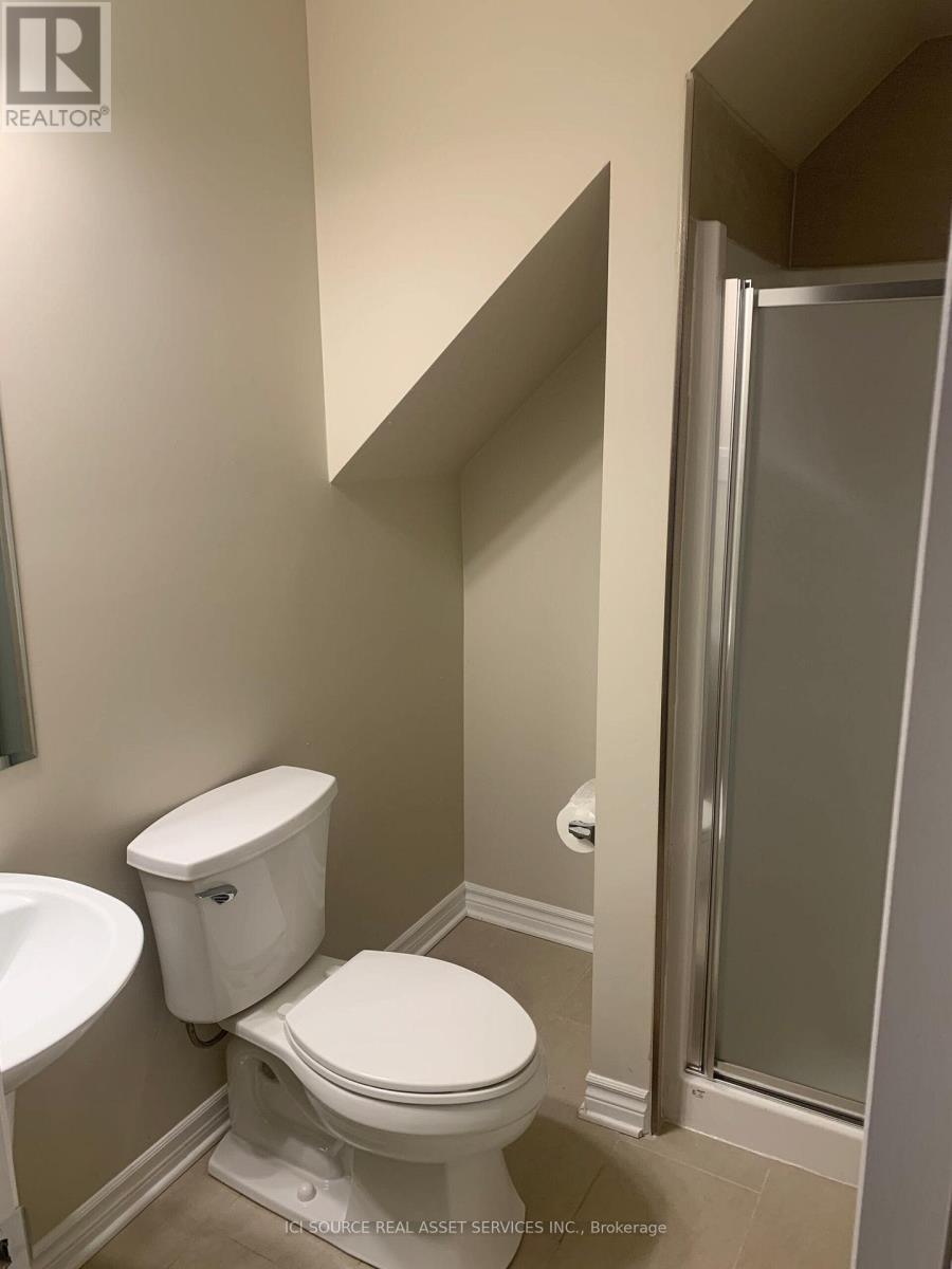 173 Russell Avenue, Ottawa, ON - Indoor Photo Showing Bathroom