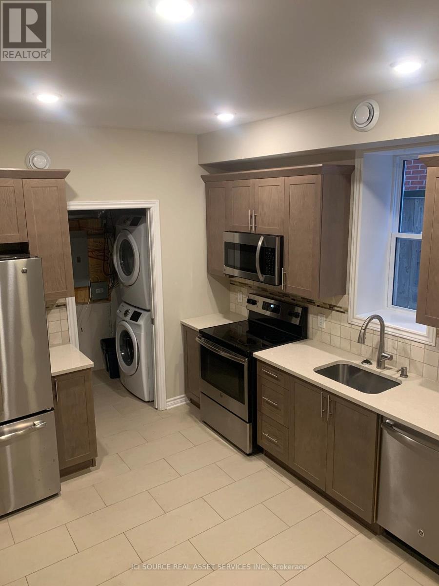 173 Russell Avenue, Ottawa, ON - Indoor Photo Showing Kitchen