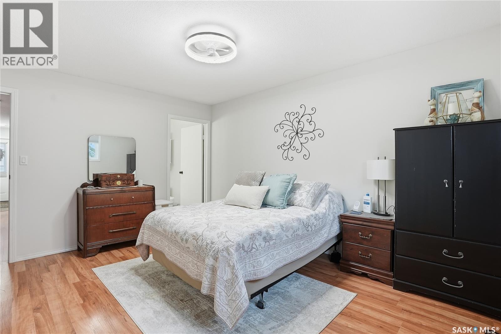12 80 Berini Drive, Saskatoon, SK - Indoor Photo Showing Bedroom