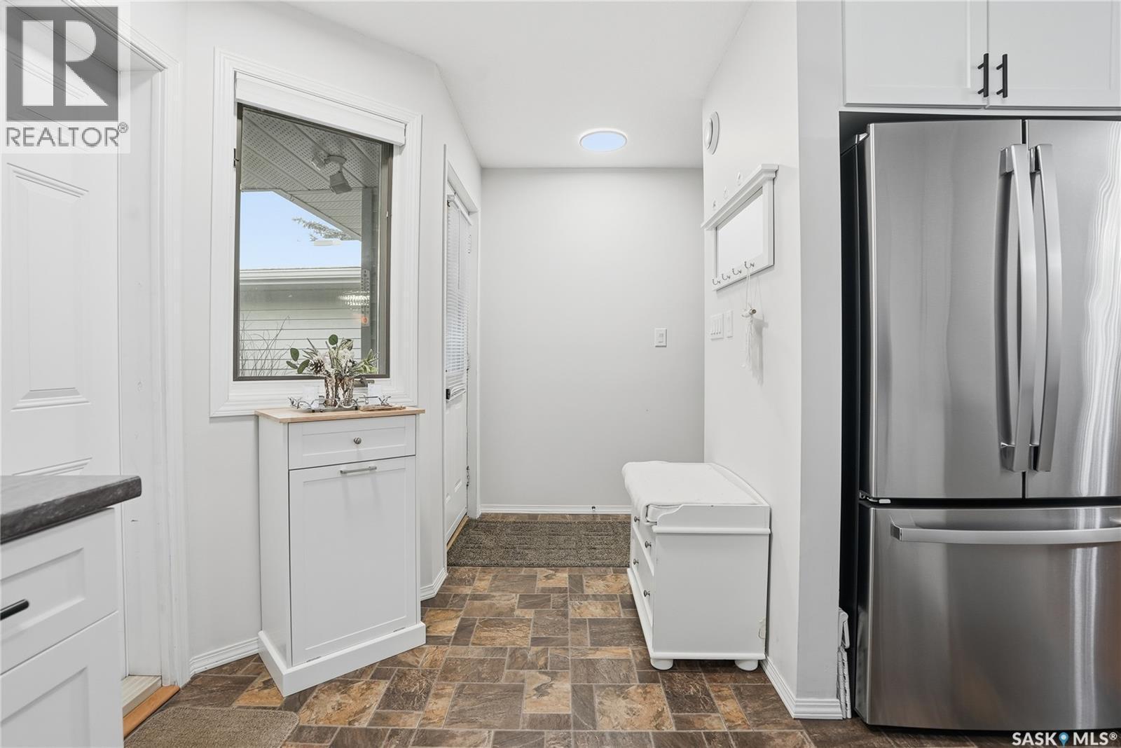 12 80 Berini Drive, Saskatoon, SK - Indoor