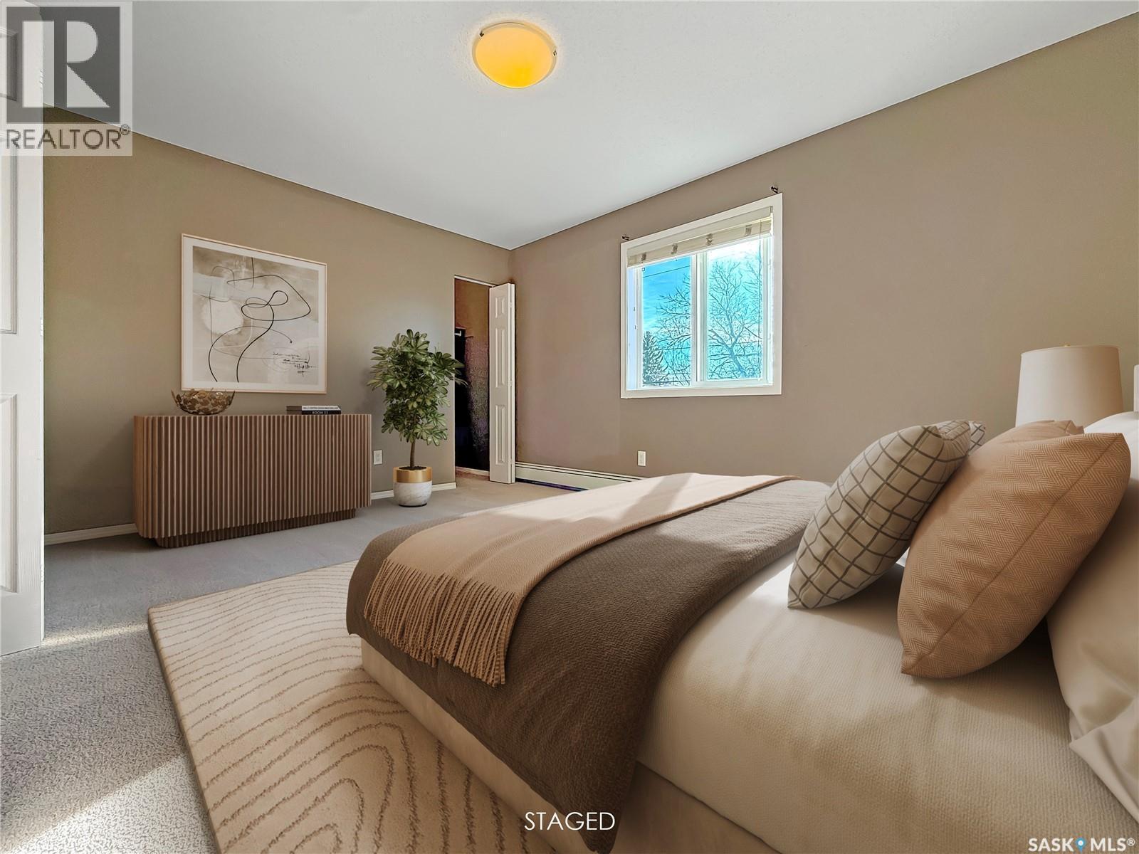 113 825 Gladstone Street E, Swift Current, SK - Indoor Photo Showing Bedroom