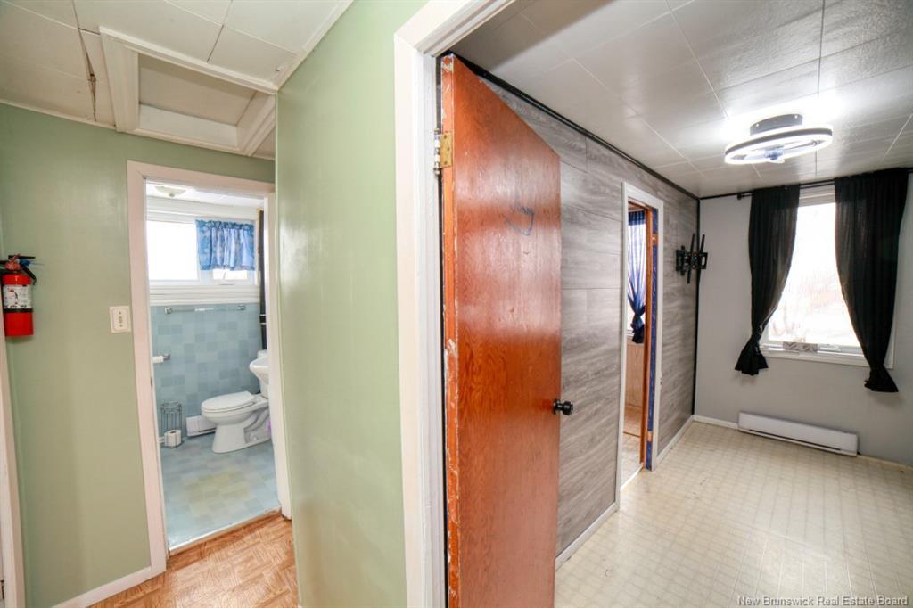 1130 Model, Bathurst, NB