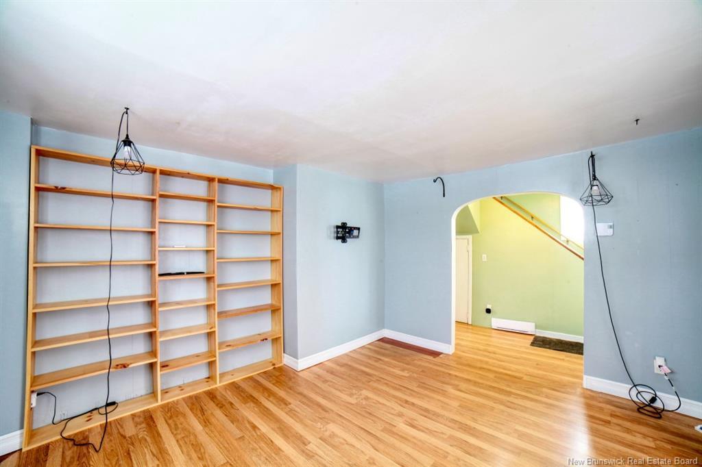 1130 Model, Bathurst, NB