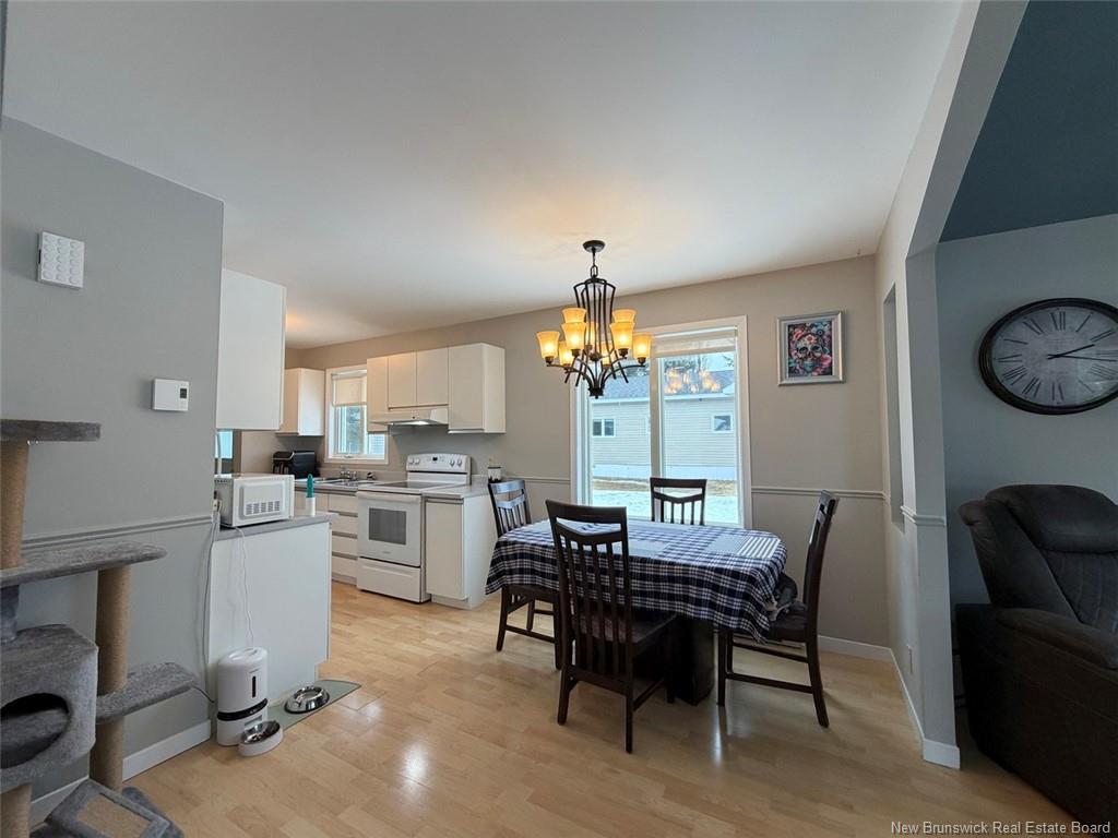 12 Le Paradis St, Saint-Jacques, NB