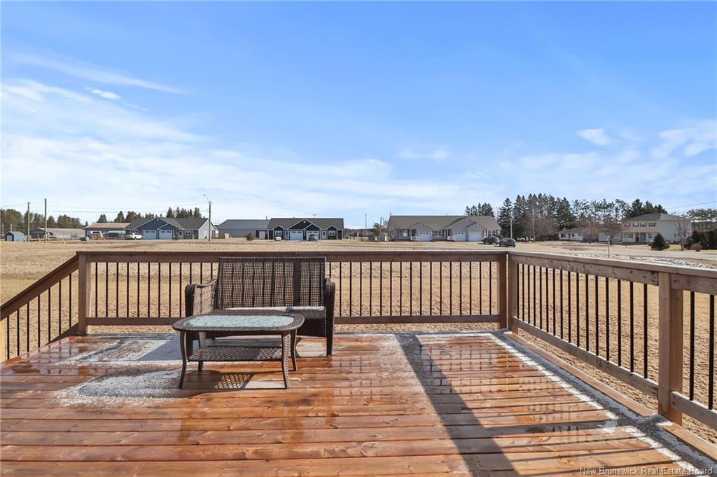 11 Riverside Dr, Petitcodiac, NB