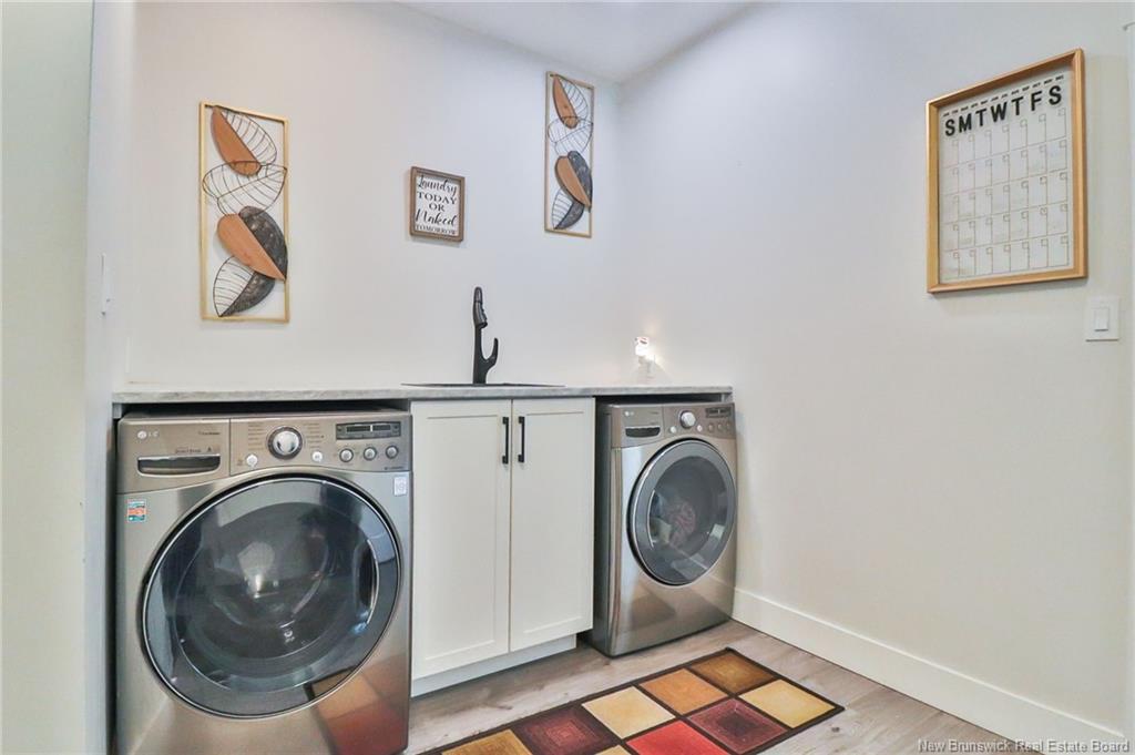 11 Riverside Dr, Petitcodiac, NB