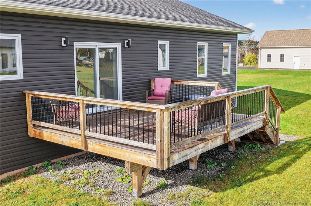 11 Riverside Dr, Petitcodiac, NB