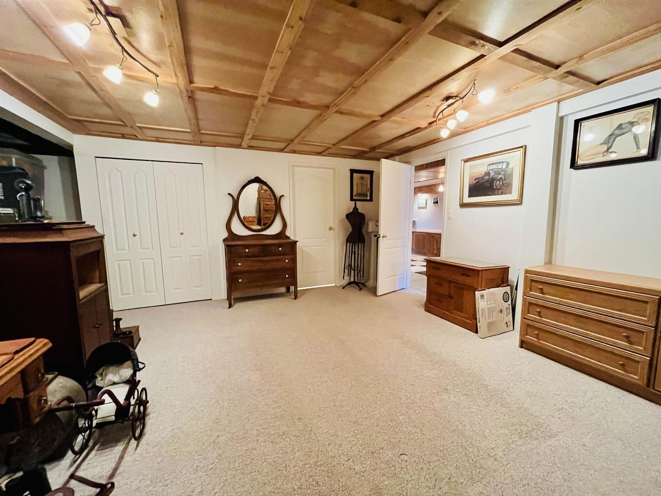 1125 Second St. E., Fort Frances, ON - Indoor