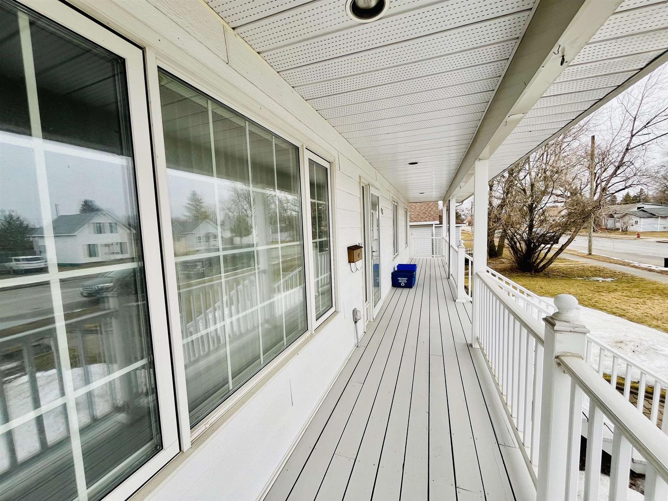 1125 Second St. E., Fort Frances, ON - Outdoor With Deck Patio Veranda With Exterior
