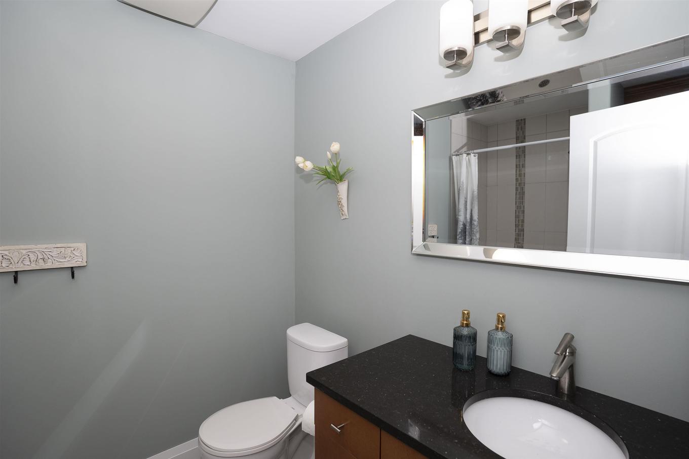 319 Ruby Crescent, Thunder Bay, ON - Indoor Photo Showing Bathroom