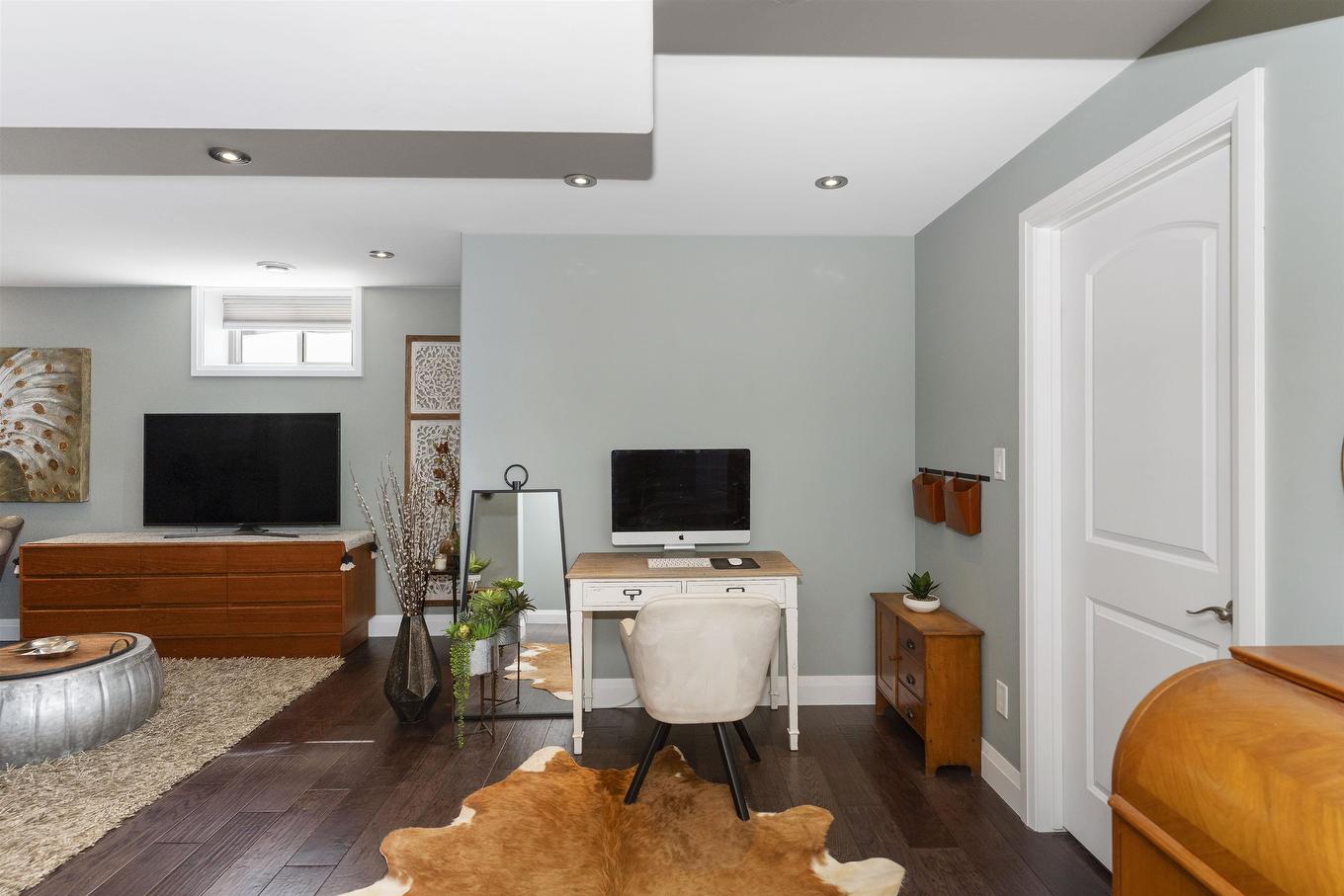 319 Ruby Crescent, Thunder Bay, ON - Indoor