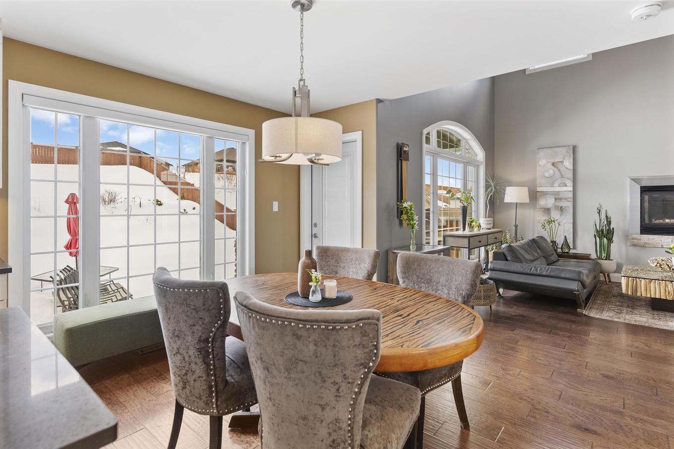 319 Ruby Crescent, Thunder Bay, ON - Indoor