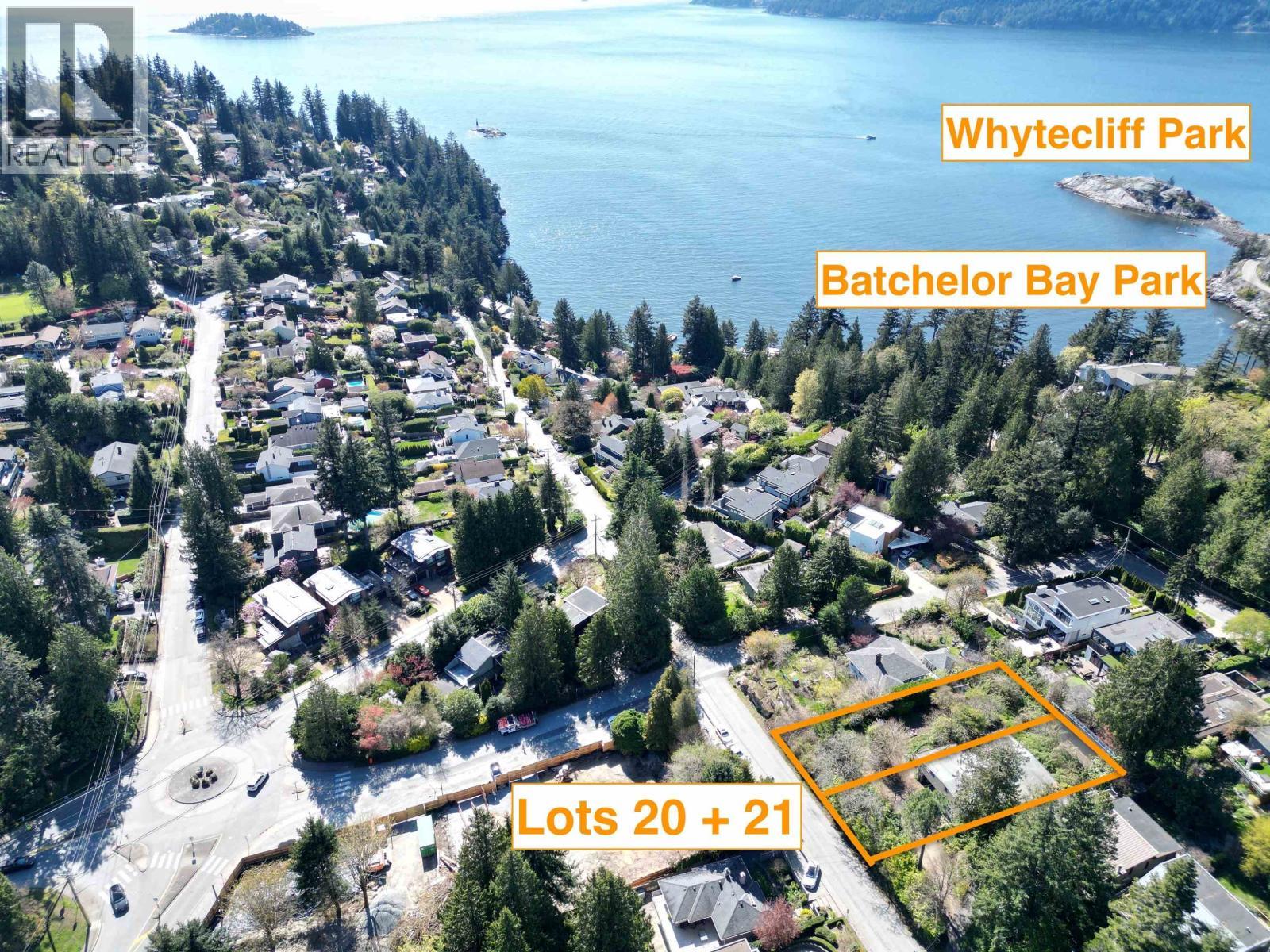 6415 Wellington Avenue, West Vancouver, BC