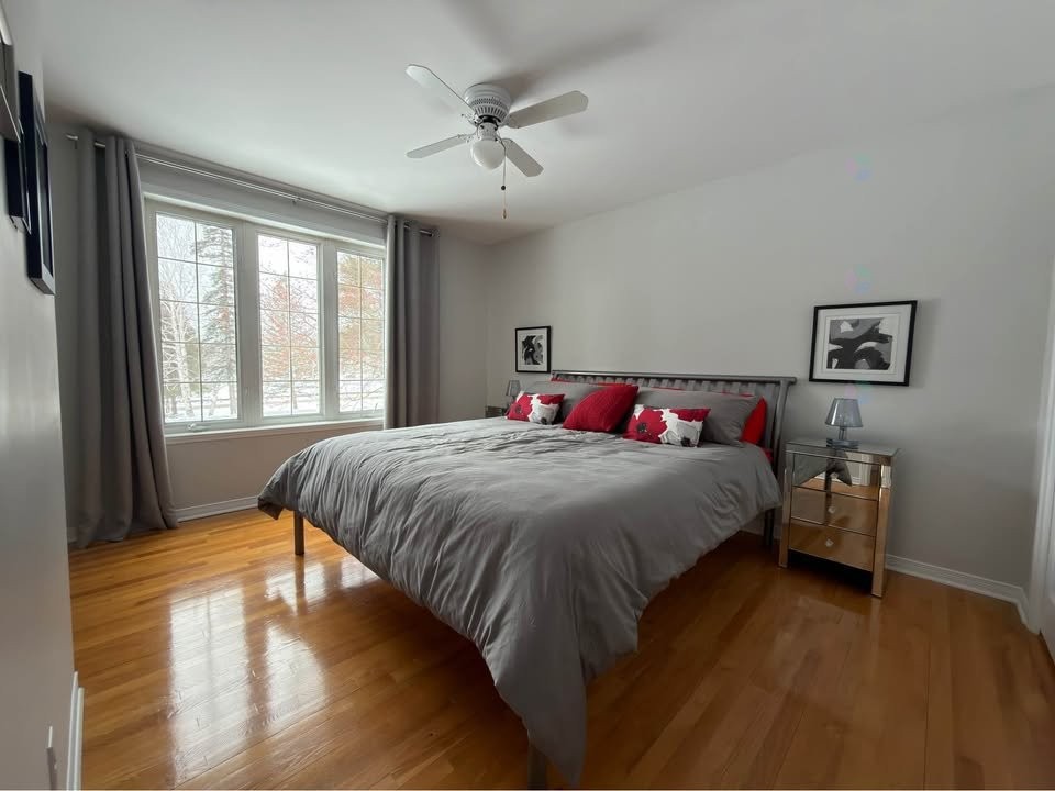 Chambre à coucher - 287 Route Du Long-Sault, Saint-André-D'Argenteuil, QC - Indoor Photo Showing Bedroom