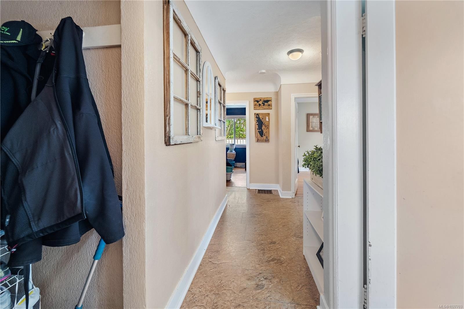 6484 Sooke Rd, Sooke, BC