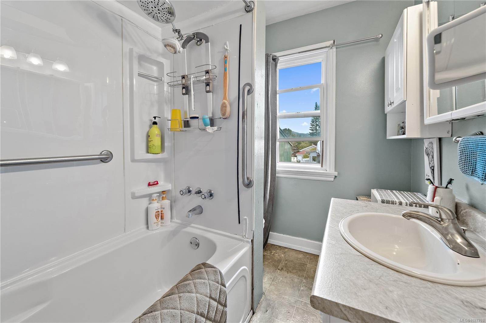 6484 Sooke Rd, Sooke, BC