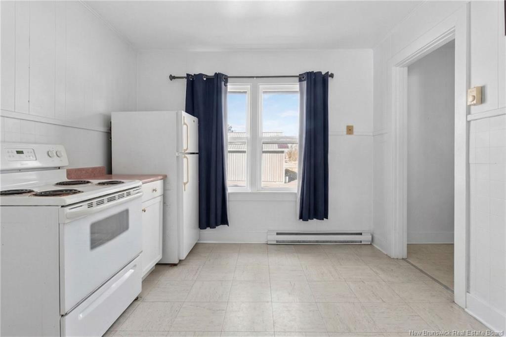 2 Copp St, Sackville, NB - Indoor Photo Showing Kitchen