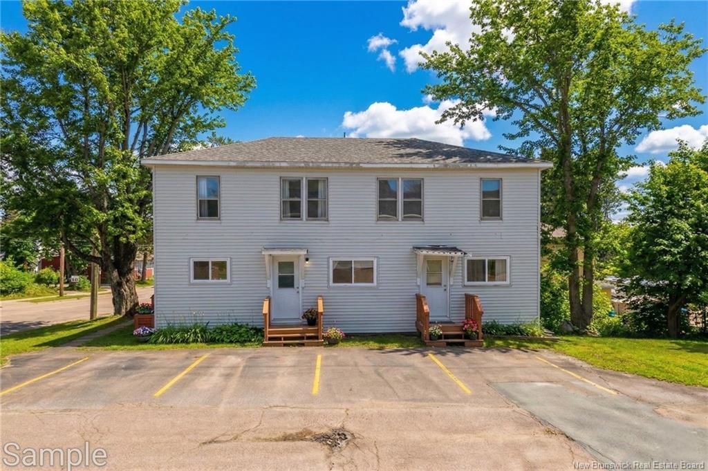 2 Copp St, Sackville, NB - Outdoor