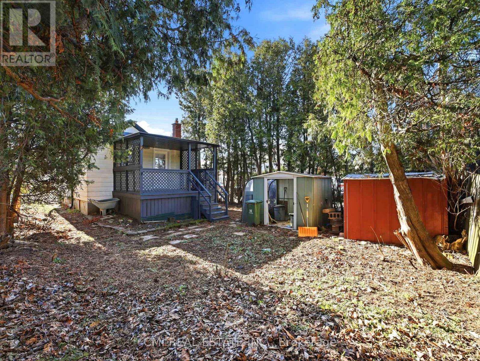 86 Adair Avenue S, Hamilton, ON - Outdoor With Deck Patio Veranda