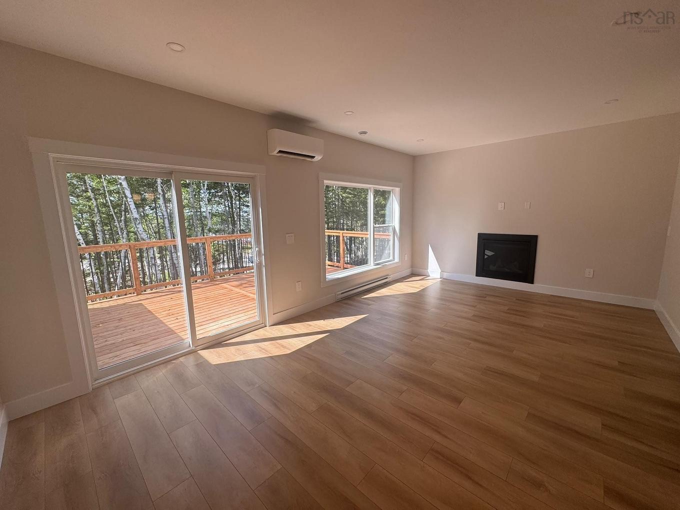 83 Simona Drive, Dartmouth, NS - Indoor Photo Showing Living Room With Fireplace