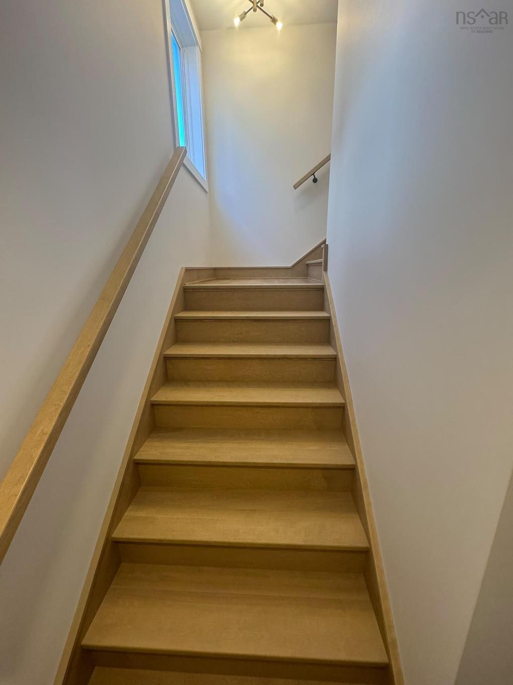 83 Simona Drive, Dartmouth, NS - Indoor Photo Showing Other Room