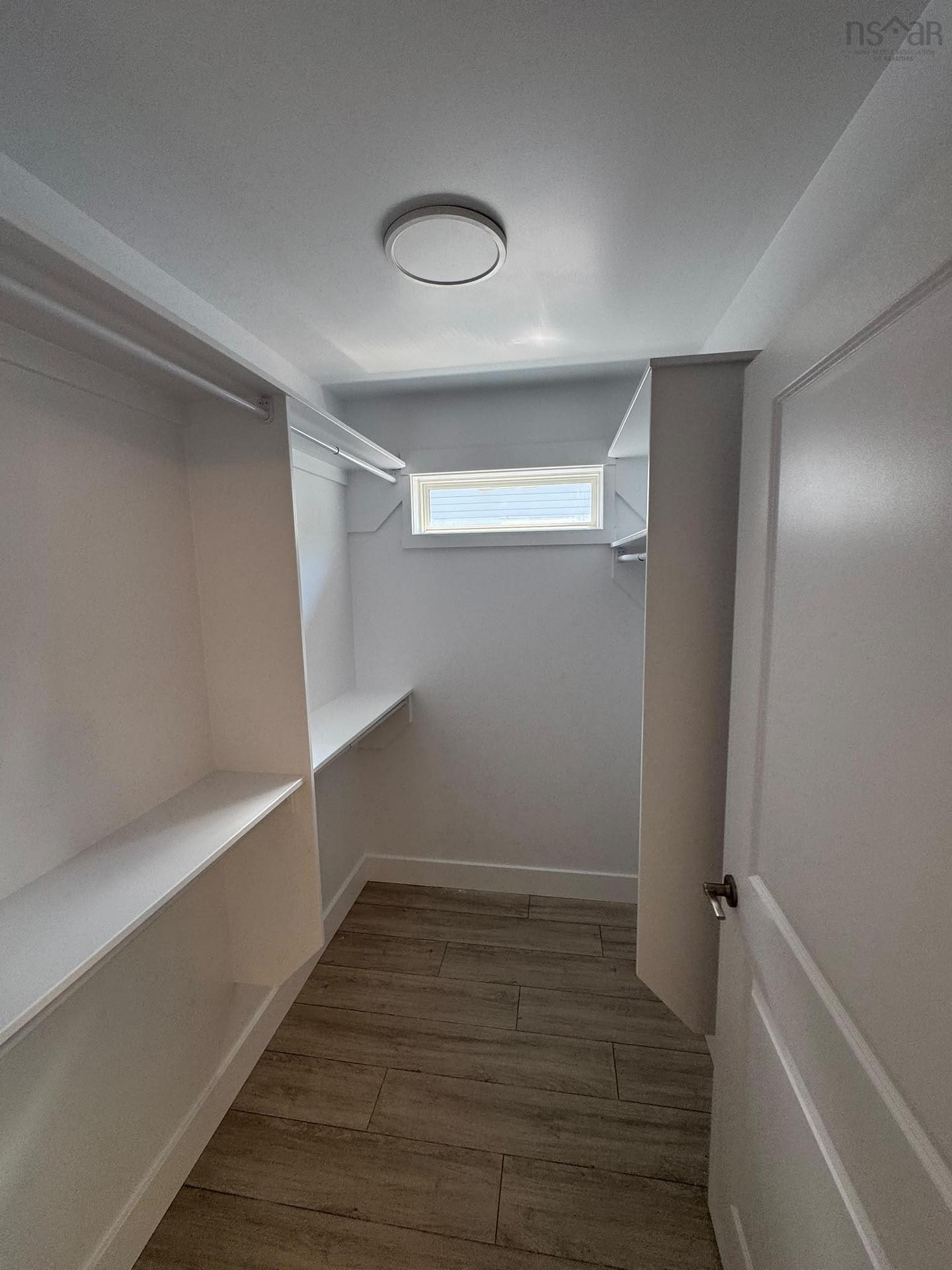 79 Simona Drive, Dartmouth, NS - Indoor