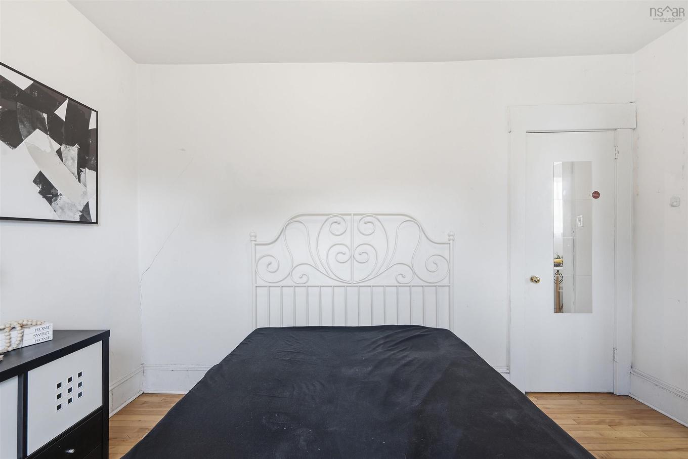 3 1034 Barrington Street, Halifax Peninsula, NS
