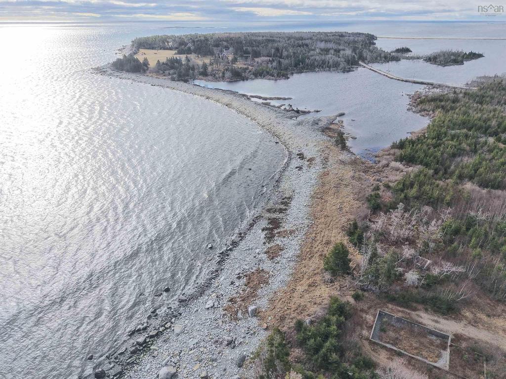 Round Bay Road, Round Bay, NS