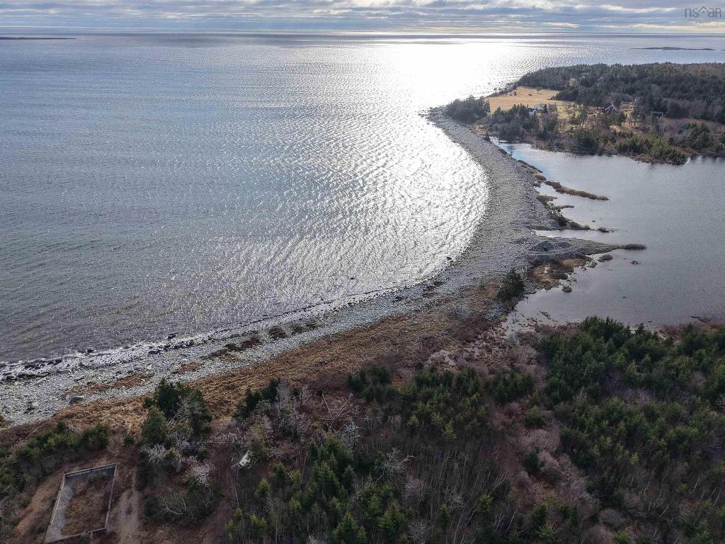 Round Bay Road, Round Bay, NS